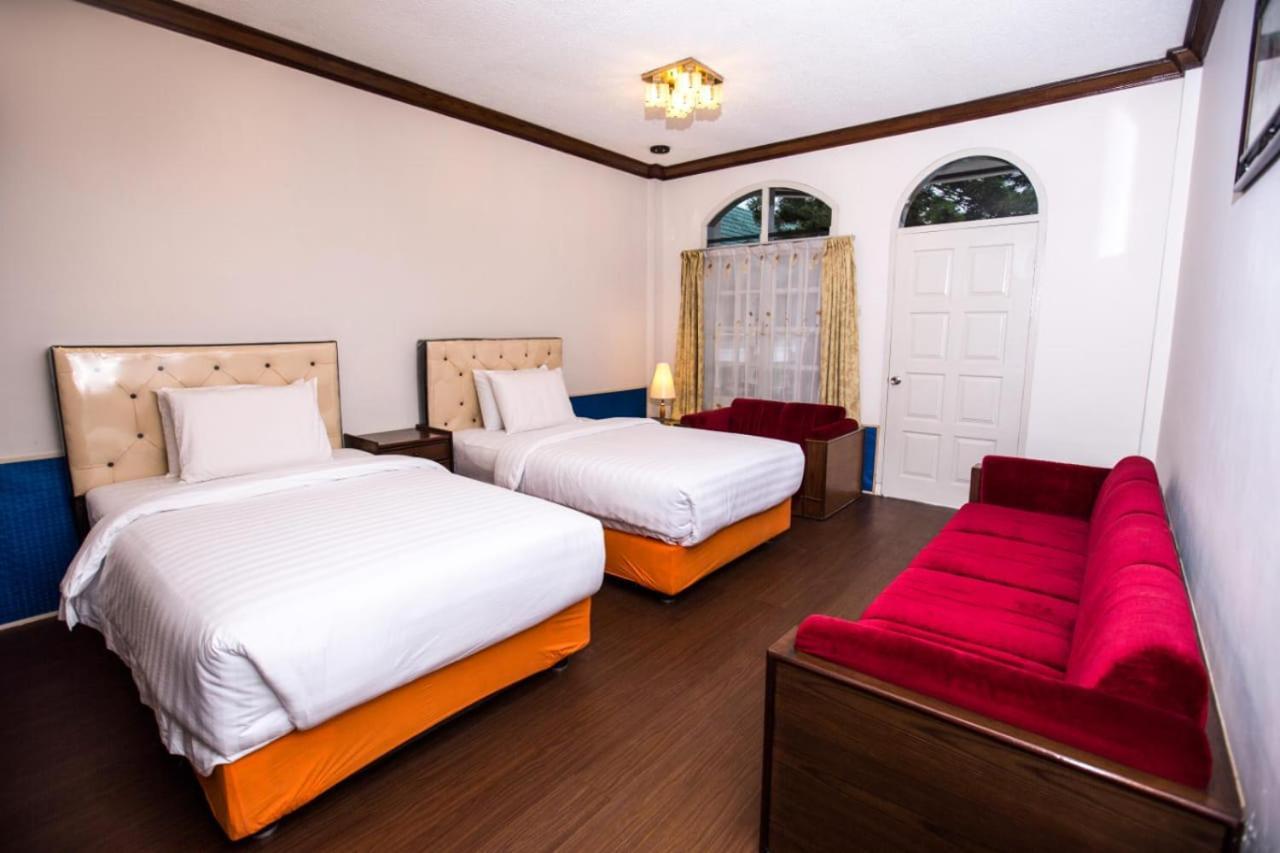 Green Garden Hotel Berastagi Dış mekan fotoğraf